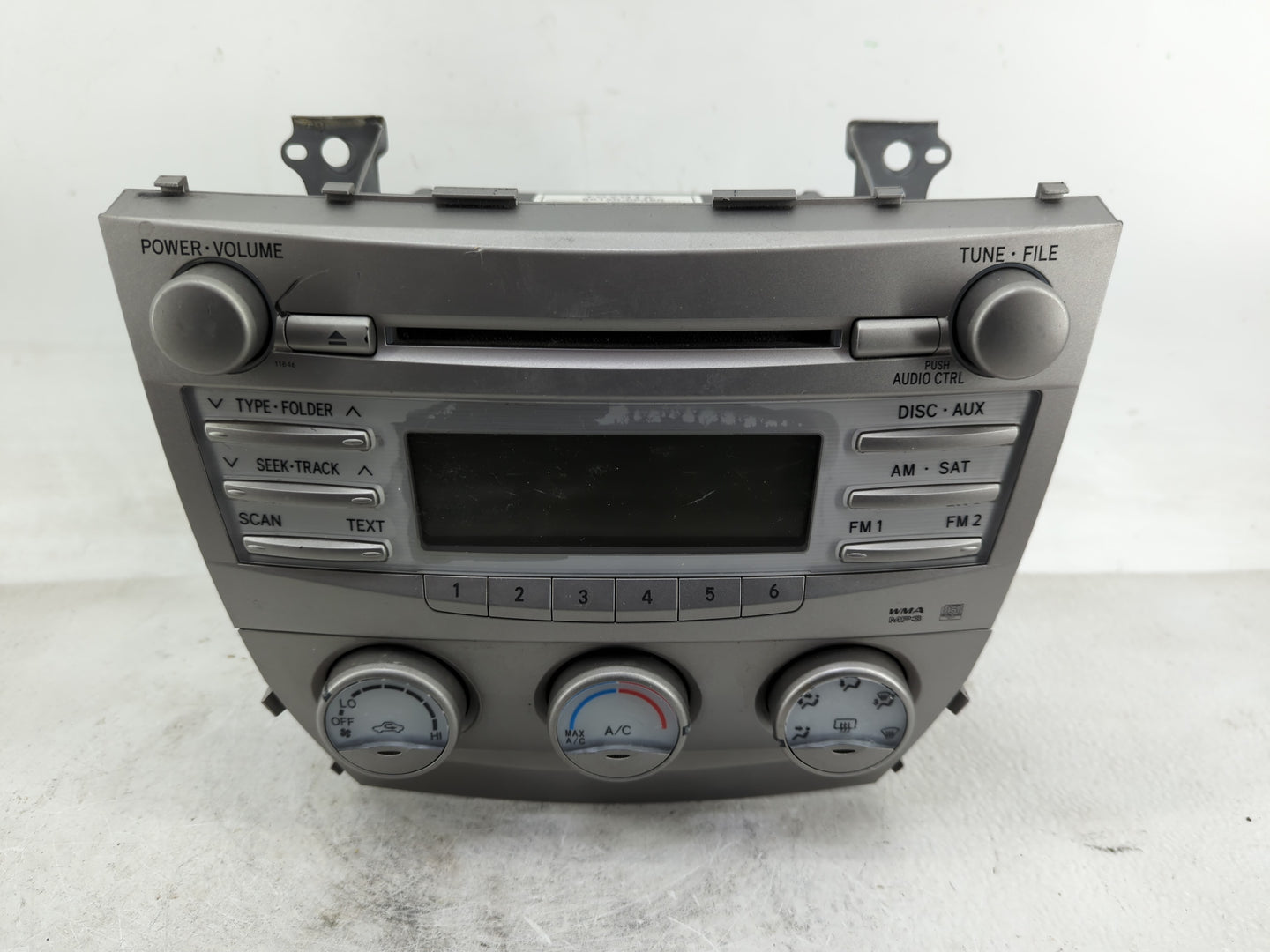 2010-2011 Toyota Camry Radio AM FM Cd Player Receiver Replacement P/N:86120-06480 Fits Fits 2010 2011 OEM Used Auto Parts - 
