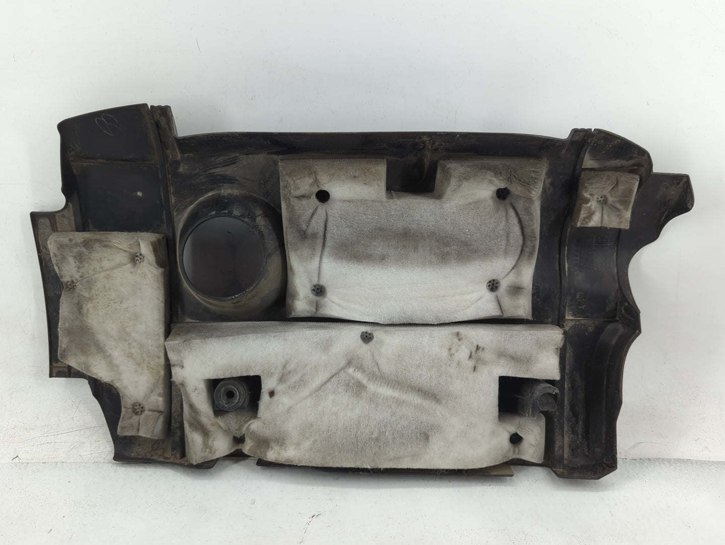 2010 Toyota Camry Engine Cover - Oemusedautoparts1.com