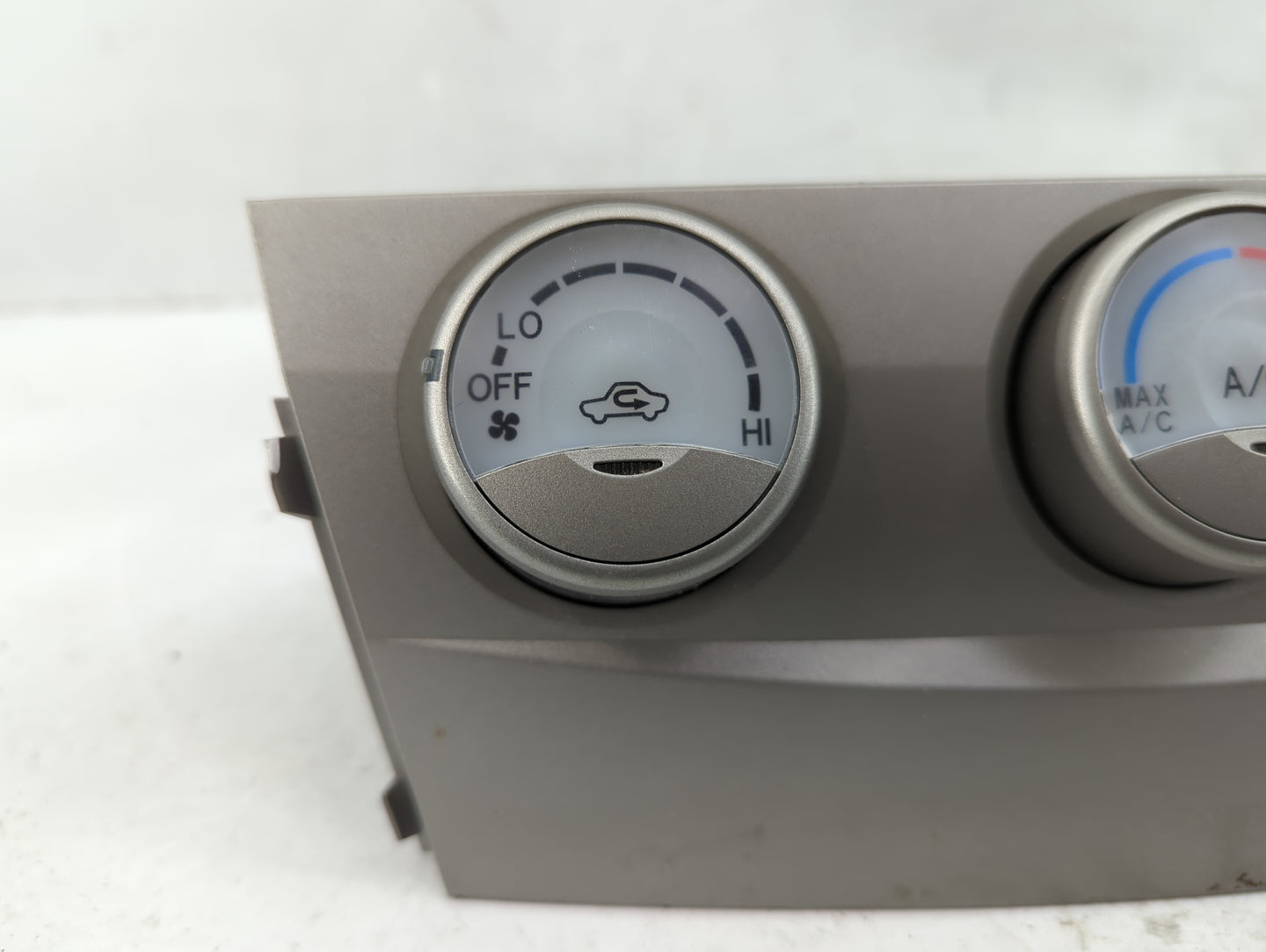2010-2011 Toyota Camry Climate Control Module Temperature AC/Heater Replacement P/N:55900-06280-B Fits Fits 2010 2011 OEM Us