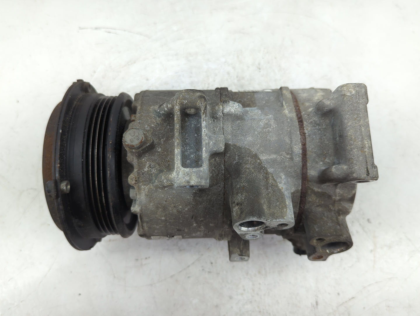 2010-2011 Toyota Camry Air Conditioning A/c Ac Compressor Oem - Oemusedautoparts1.com