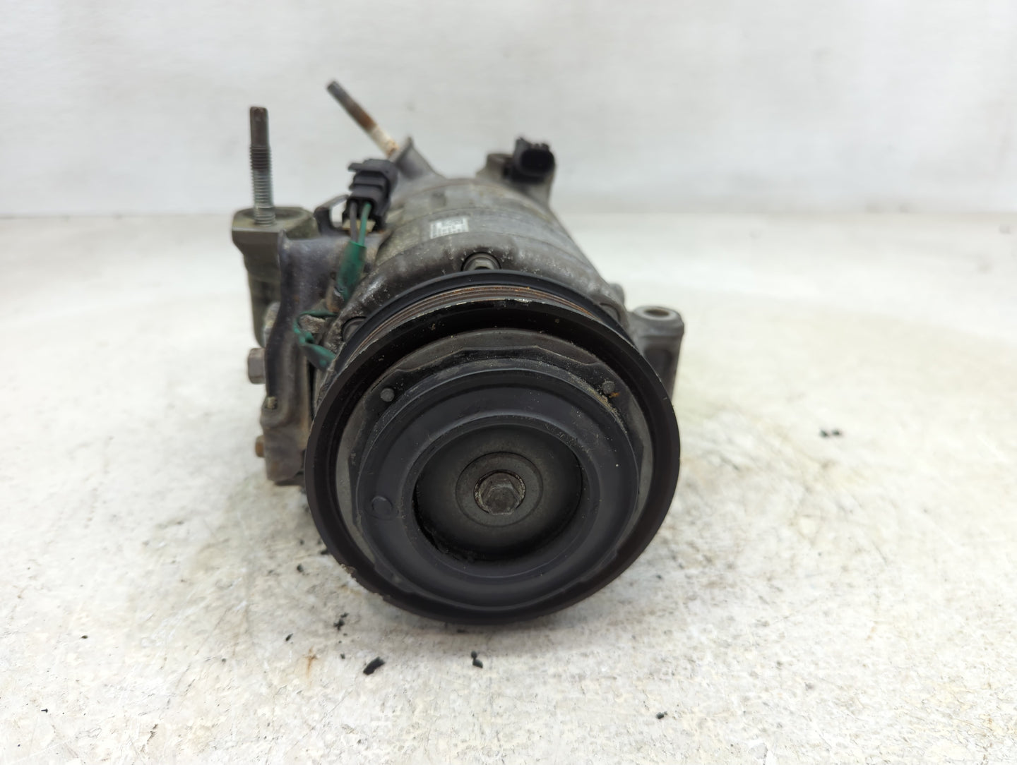 2010-2011 Toyota Camry Air Conditioning A/c Ac Compressor Oem - Oemusedautoparts1.com