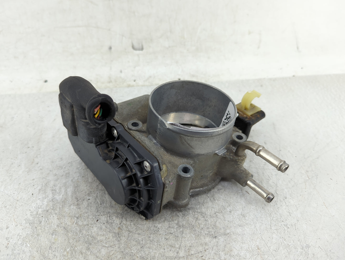 2010-2017 Toyota Camry Throttle Body P/N:22030-0V010 Fits Fits 2009 2010 2011 2012 2013 2014 2015 2016 2017 2018 2019 OEM Us