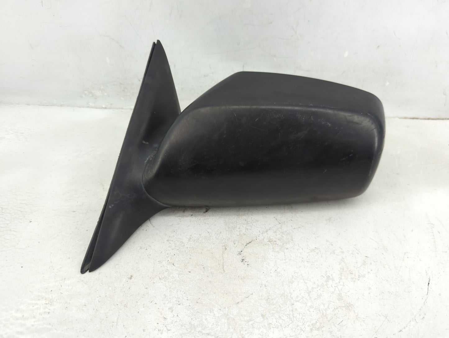 2007-2011 Toyota Camry Driver Side View Mirror - Left Door Mirror OEM Used - Oemusedautoparts1.com