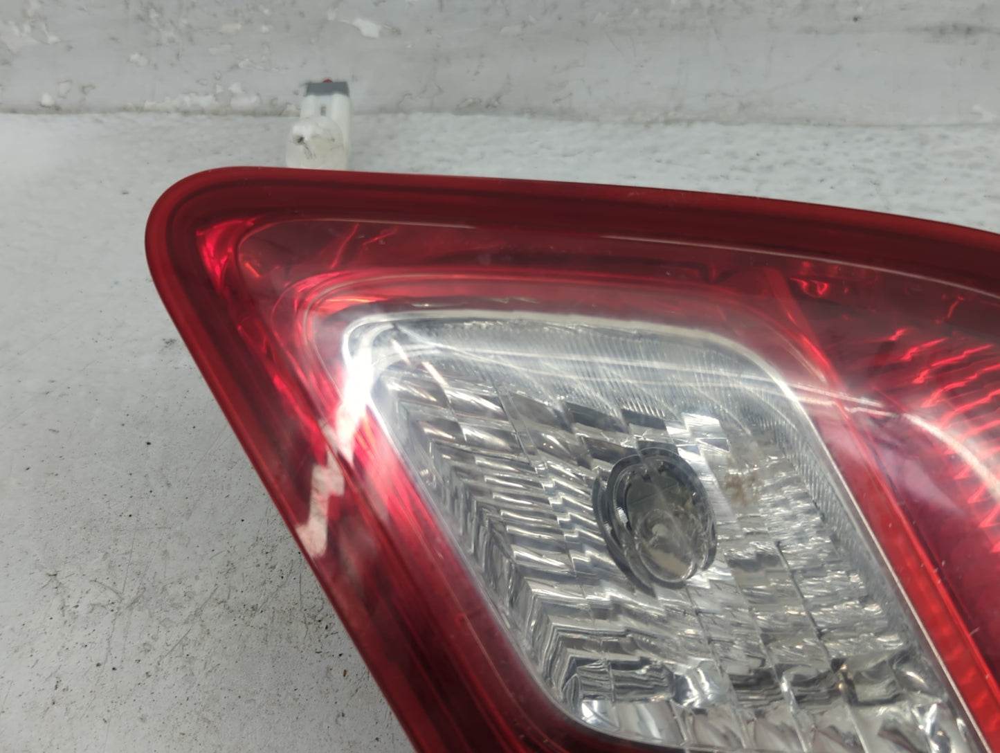 2010-2011 Toyota Camry Tail Light Assembly Passenger Right OEM Fits Fits 2010 2011 OEM Used Auto Parts - Oemusedautoparts1.c