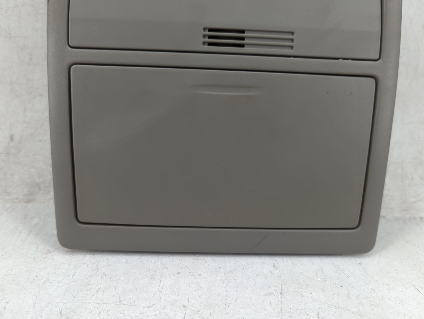 2010 Toyota Camry Overhead Roof Console - Oemusedautoparts1.com