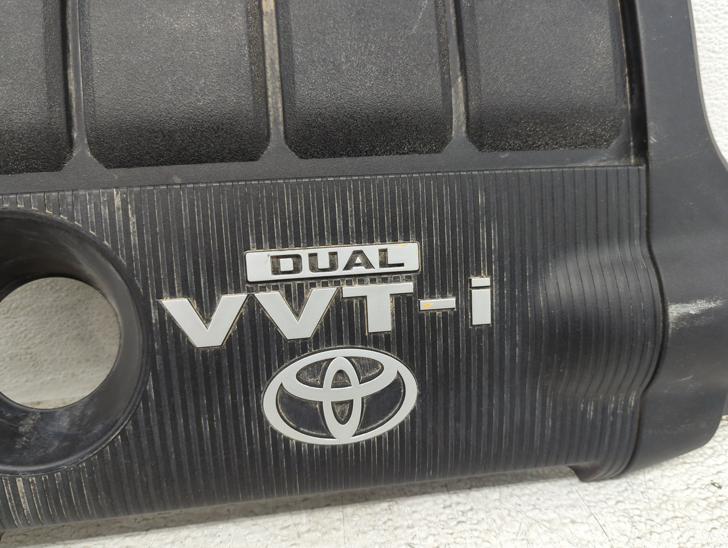 2010 Toyota Camry Engine Cover - Oemusedautoparts1.com