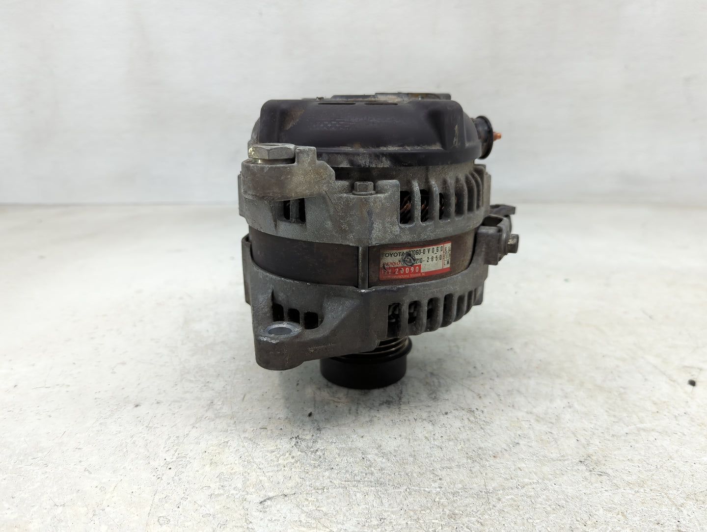 2010-2011 Toyota Camry Alternator Replacement Generator Charging Assembly Engine OEM P/N:27060-0V060 Fits Fits 2010 2011 OEM