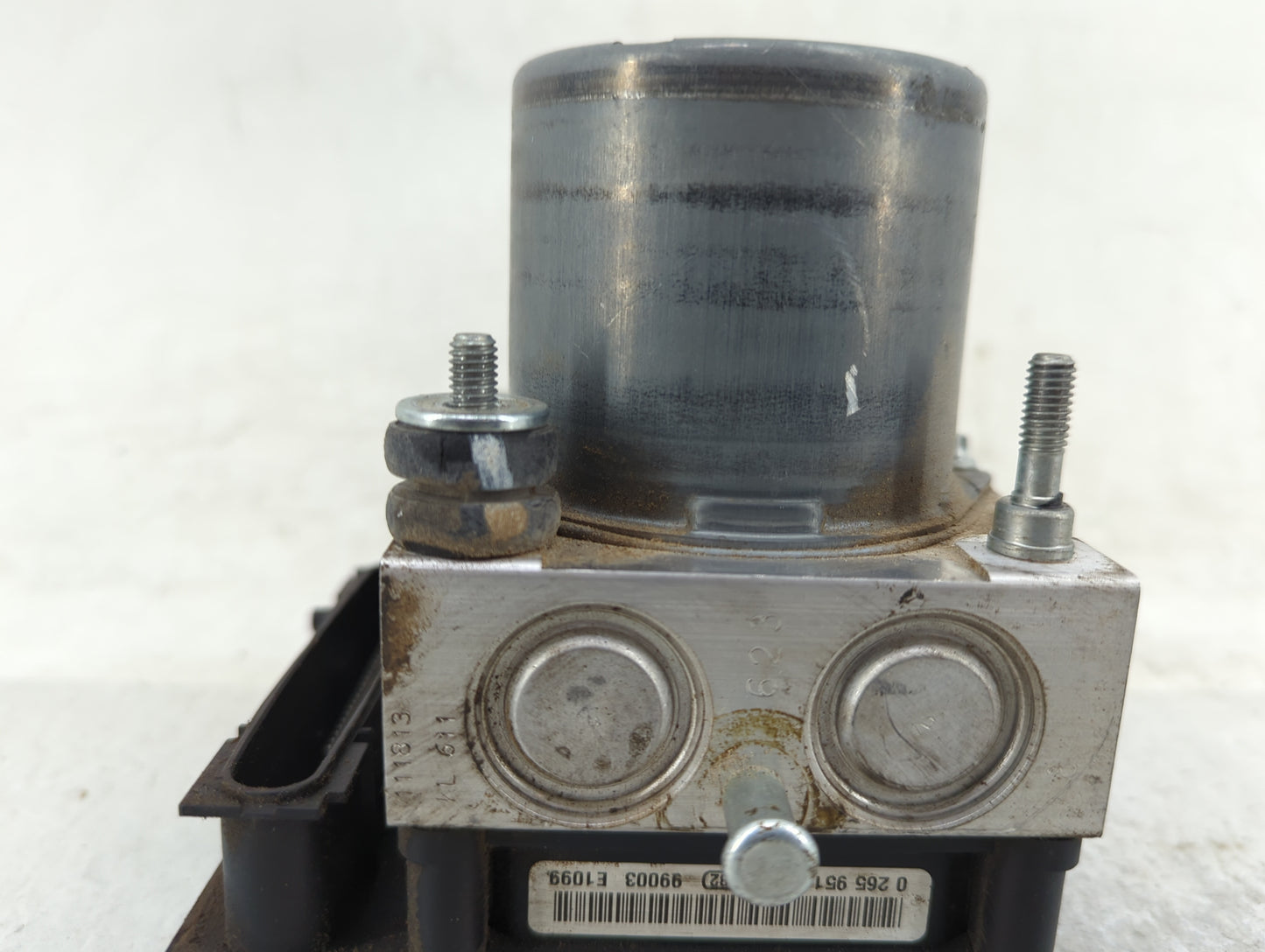 2010-2011 Toyota Camry ABS Pump Control Module Replacement P/N:0 265 951 196 Fits Fits 2010 2011 OEM Used Auto Parts - Oemus