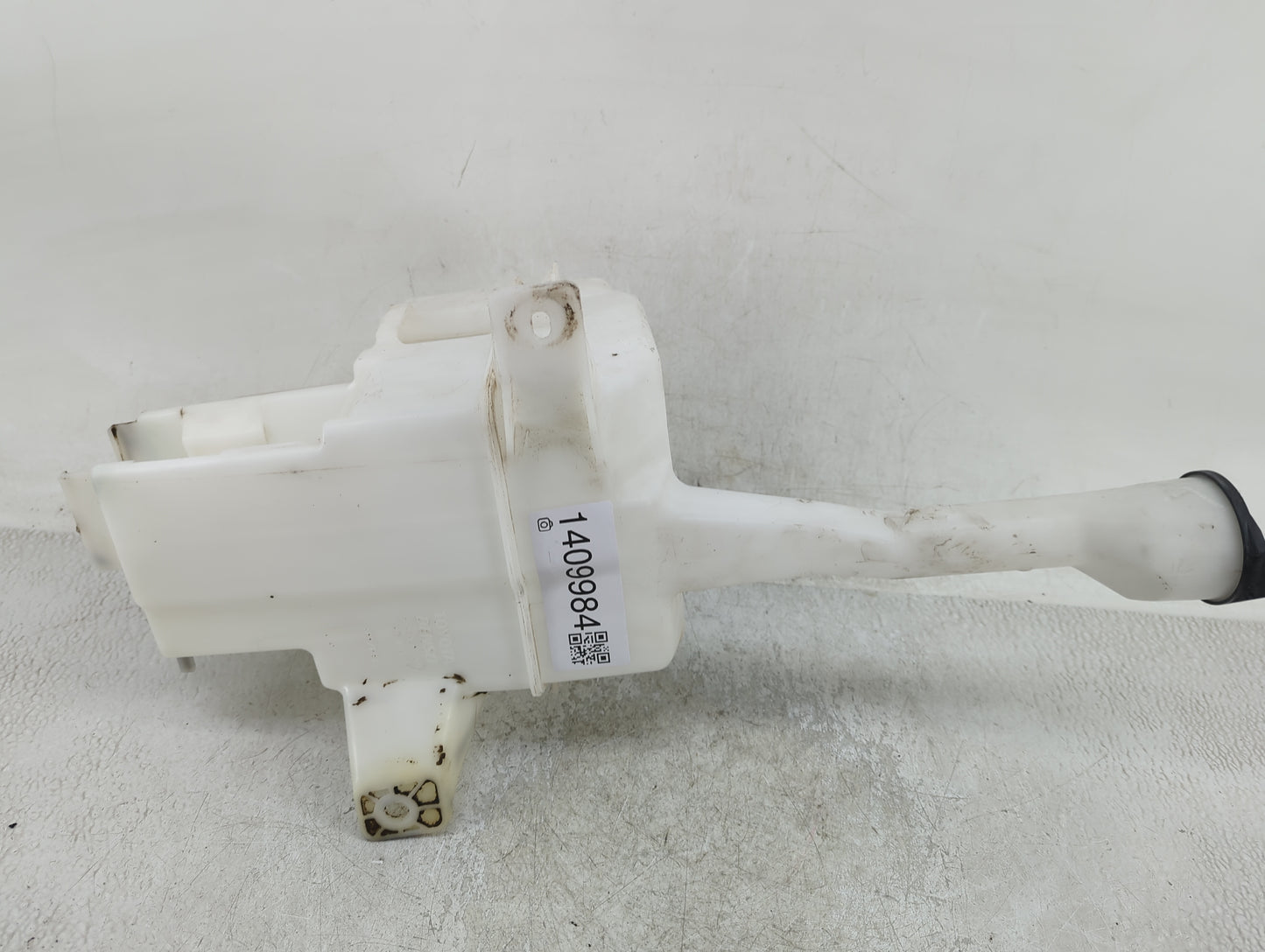 2007-2011 Toyota Camry Windshield Washer Fluid Reservoir Bottle Oem - Oemusedautoparts1.com