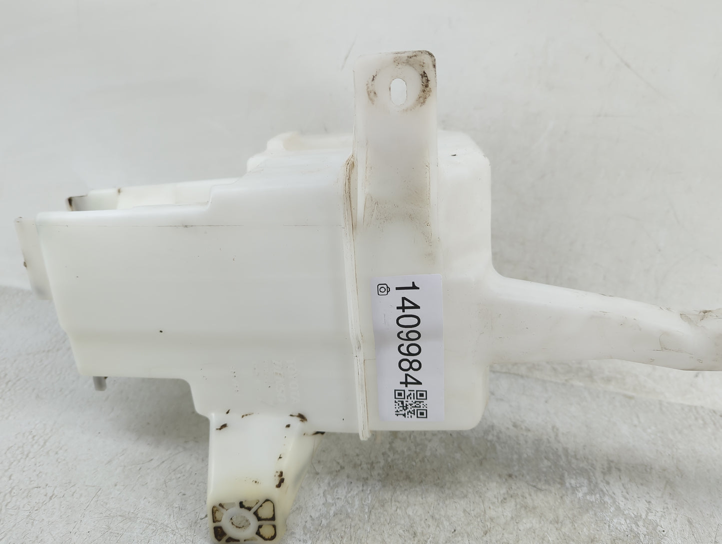 2007-2011 Toyota Camry Windshield Washer Fluid Reservoir Bottle Oem - Oemusedautoparts1.com