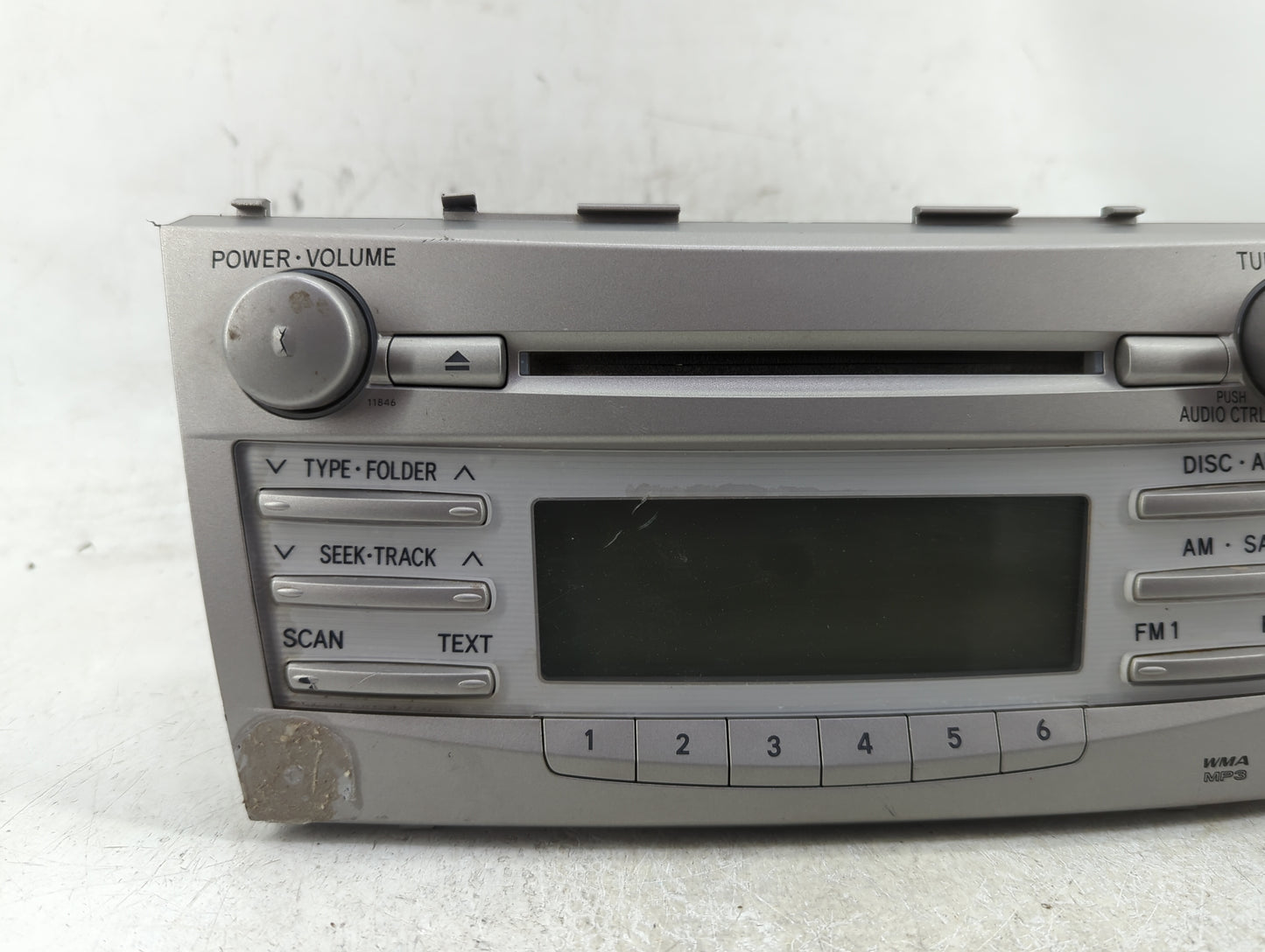 2010-2011 Toyota Camry Radio AM FM Cd Player Receiver Replacement P/N:86120-06480 Fits Fits 2010 2011 OEM Used Auto Parts - 