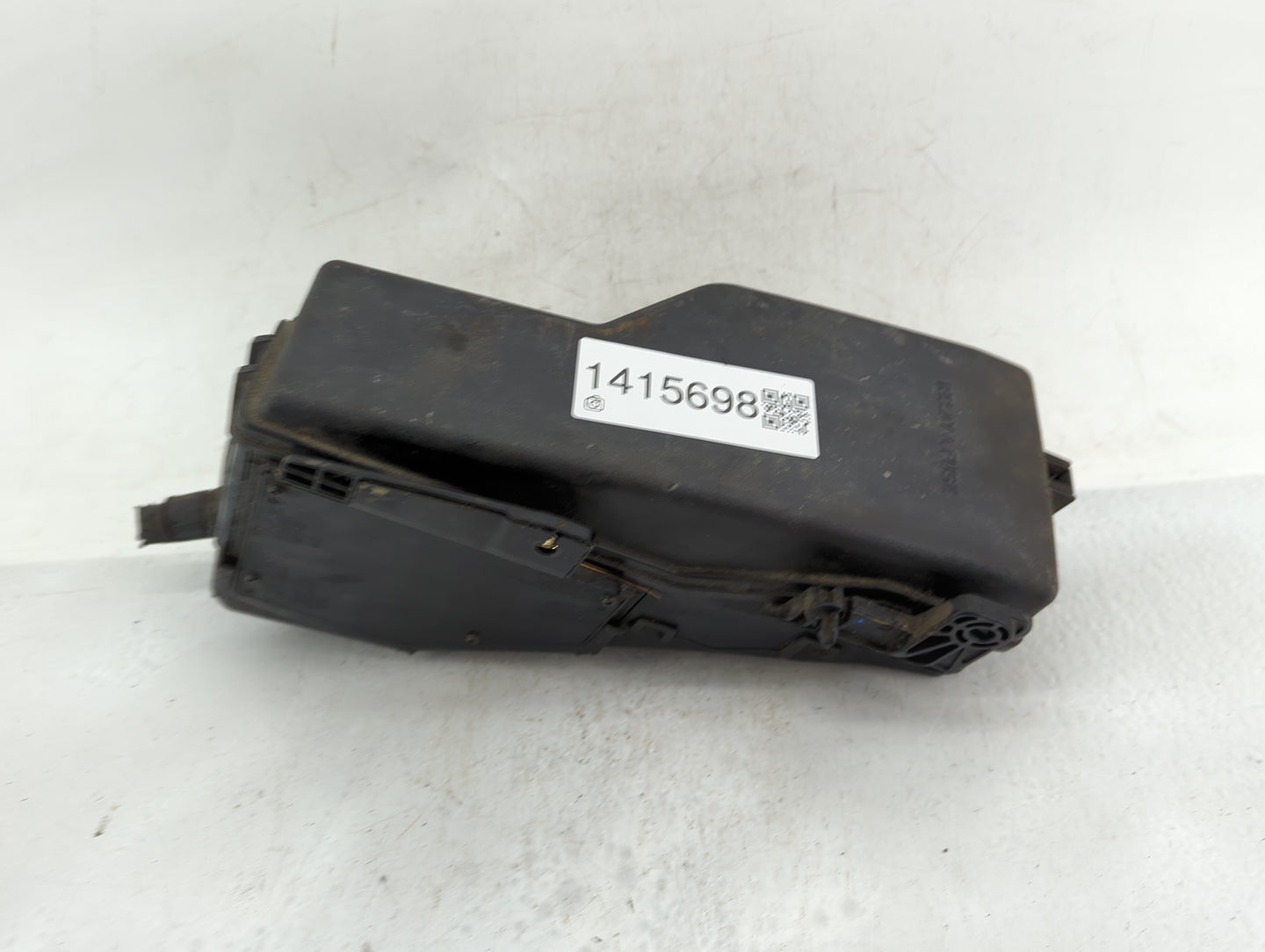 2010-2011 Toyota Camry Fusebox Fuse Box Panel Relay Module Fits Fits 2010 2011 OEM Used Auto Parts - Oemusedautoparts1.com