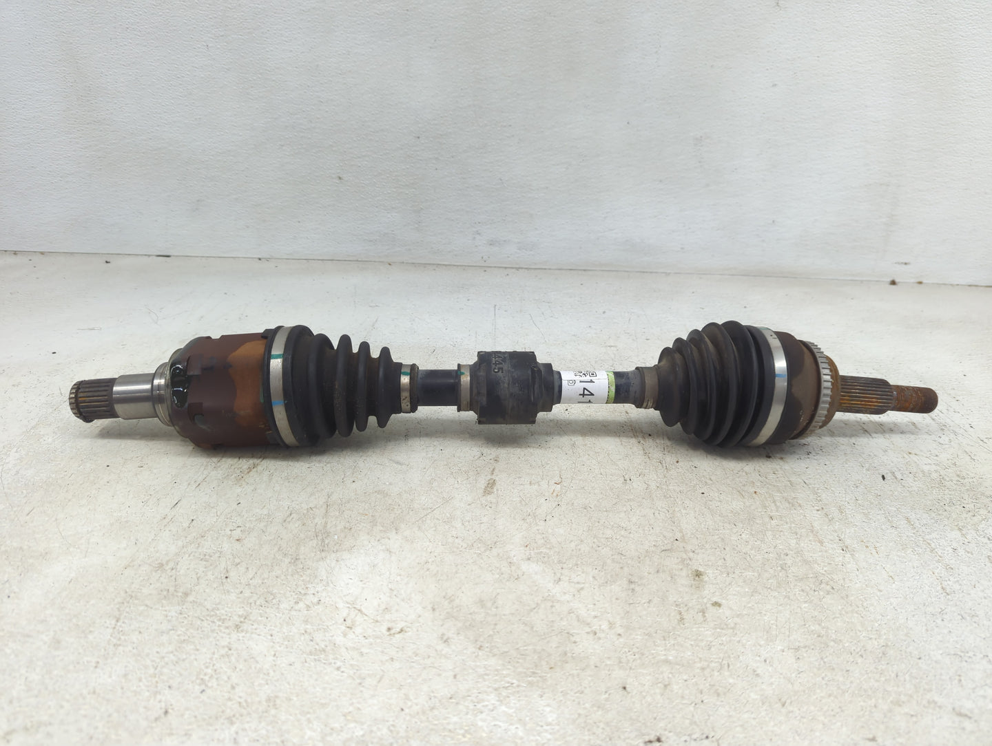 2010-2011 Toyota Camry Axle Shaft Front Driver Cv C/v - Oemusedautoparts1.com