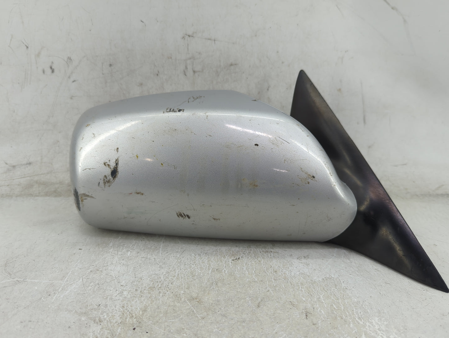 2007-2011 Toyota Camry Passenger Side View Mirror - Right Door Mirror OEM Used - Oemusedautoparts1.com