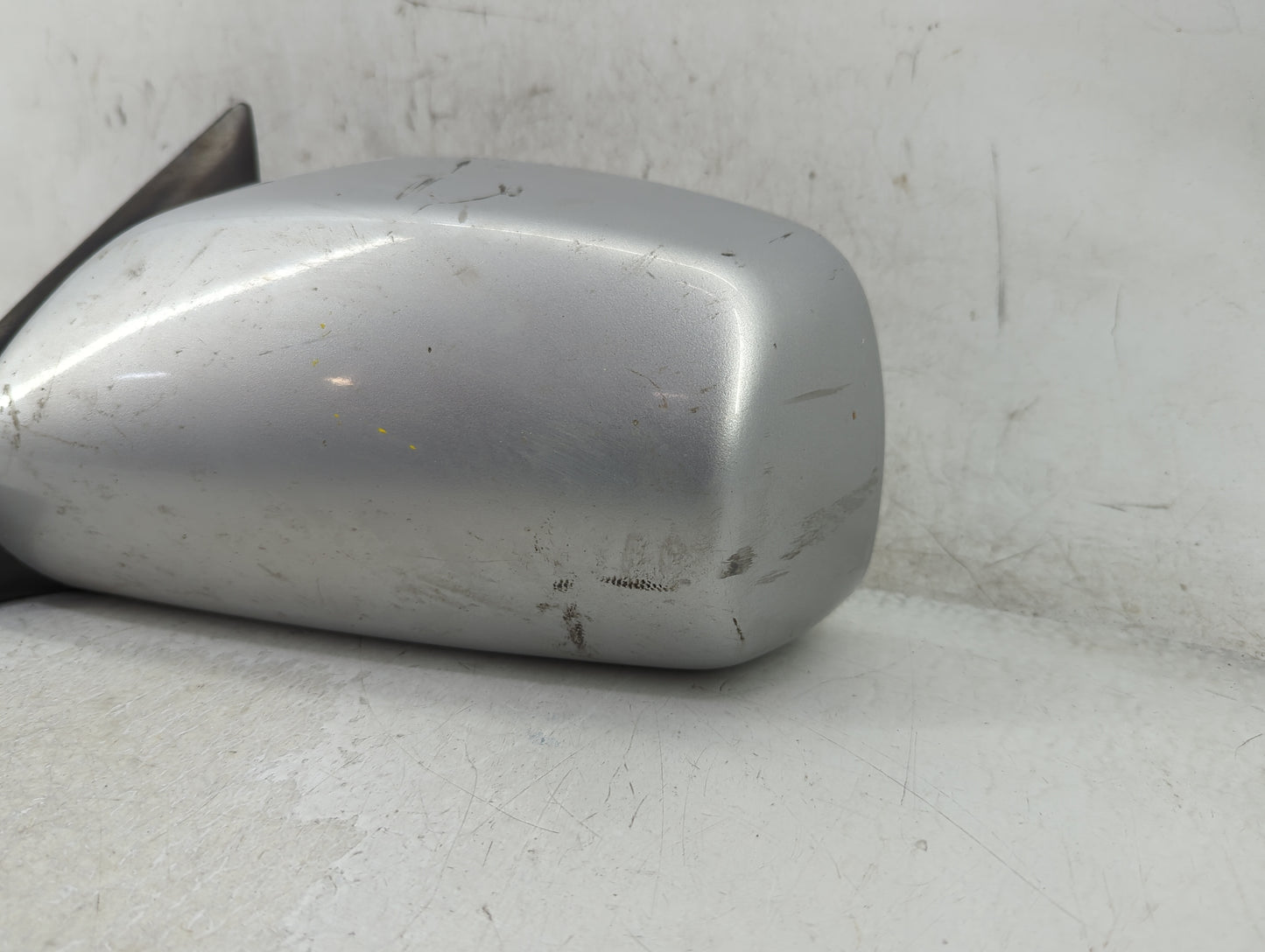 2007-2011 Toyota Camry Driver Side View Mirror - Left Door Mirror OEM Used - Oemusedautoparts1.com