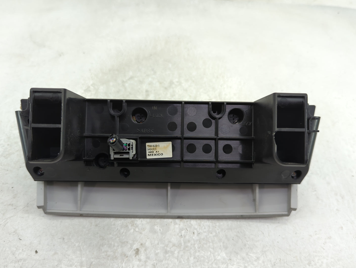 2010-2011 Toyota Camry Climate Control Module Temperature AC/Heater Replacement P/N:55900-06280-B Fits Fits 2010 2011 OEM Us
