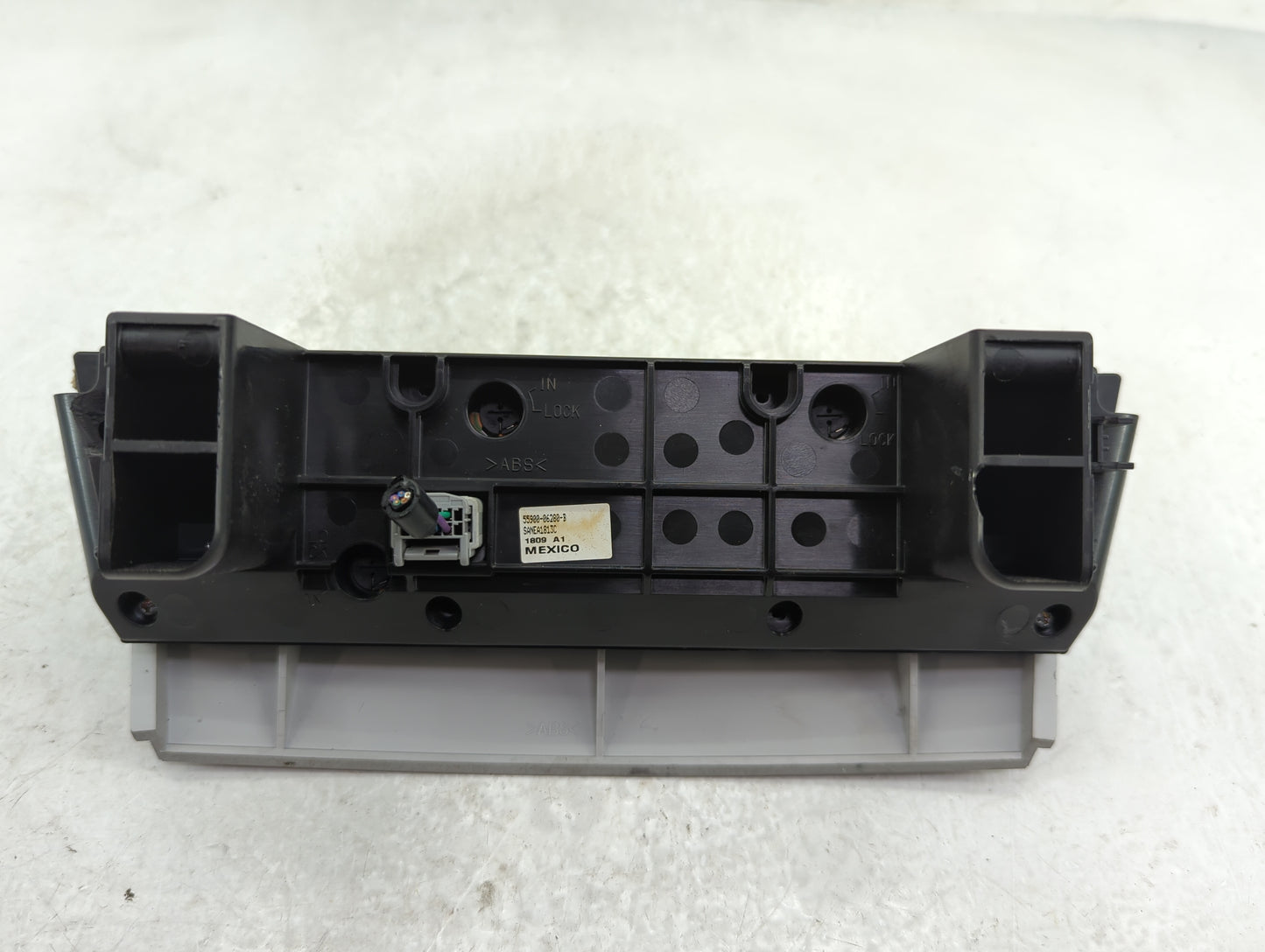 2010-2011 Toyota Camry Climate Control Module Temperature AC/Heater Replacement P/N:55900-06280-B Fits Fits 2010 2011 OEM Us