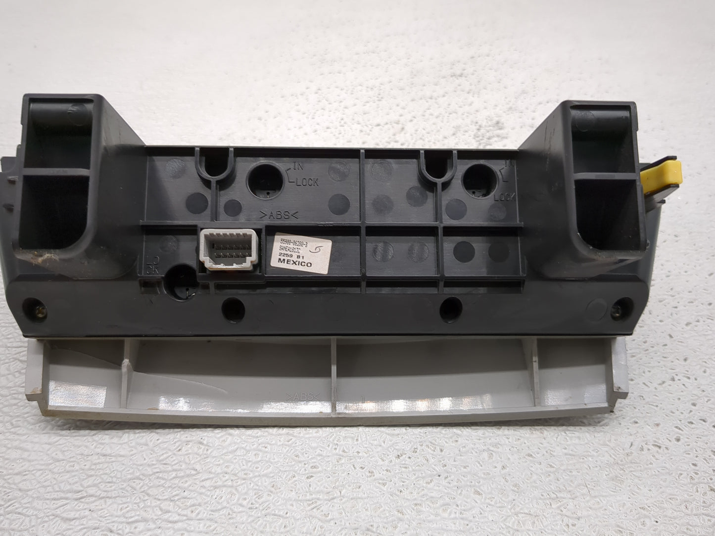 2010-2011 Toyota Camry Climate Control Module Temperature AC/Heater Replacement P/N:55900-06280-B Fits Fits 2010 2011 OEM Us