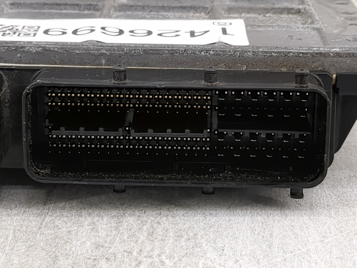 2010-2011 Toyota Camry PCM Engine Control Computer ECU ECM PCU OEM P/N:89661-06J10 TN275300-6422 Fits Fits 2010 2011 OEM Use