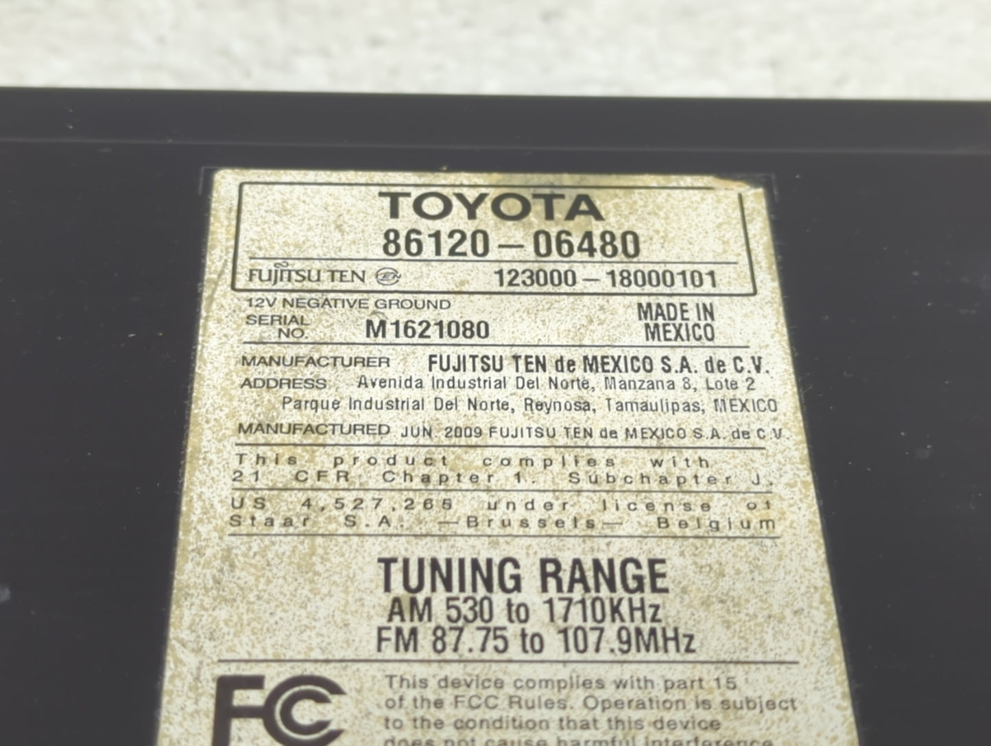 2010-2011 Toyota Camry Radio AM FM Cd Player Receiver Replacement P/N:86120-06480 123000-18000101 Fits Fits 2010 2011 OEM Us