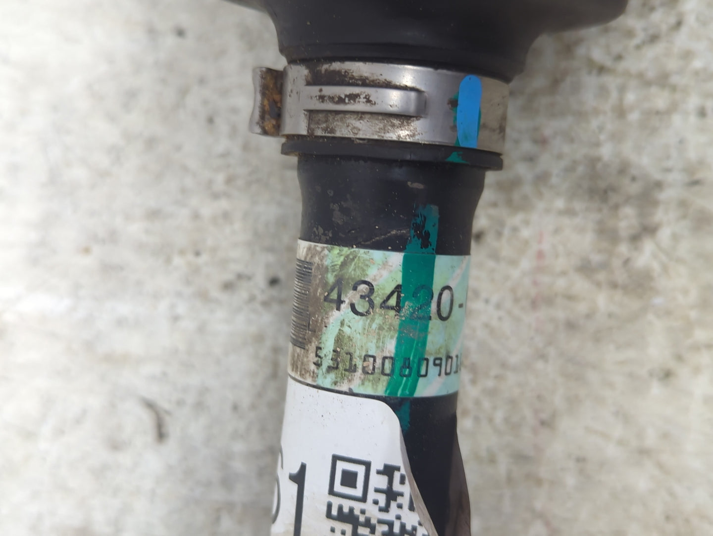 2010-2011 Toyota Camry Axle Shaft Front Driver Cv C/v - Oemusedautoparts1.com