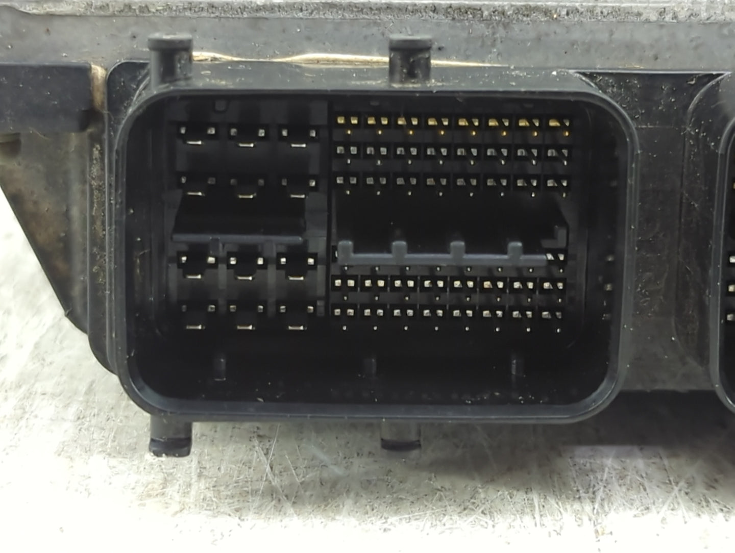 2010-2011 Toyota Camry PCM Engine Control Computer ECU ECM PCU OEM P/N:89661-06J40 TN275300-6452 Fits Fits 2010 2011 OEM Use