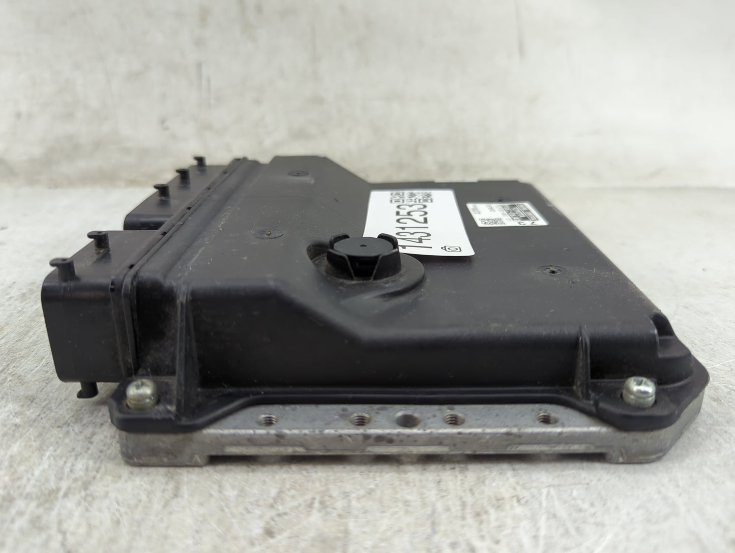 2010-2011 Toyota Camry PCM Engine Control Computer ECU ECM PCU OEM P/N:89661-06J40 TN275300-6452 Fits Fits 2010 2011 OEM Use