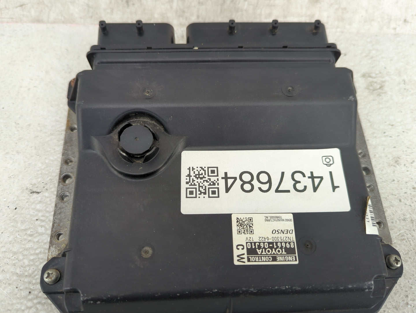 2010-2011 Toyota Camry PCM Engine Control Computer ECU ECM PCU OEM P/N:89661-06J10 TN275300-6422 Fits Fits 2010 2011 OEM Use