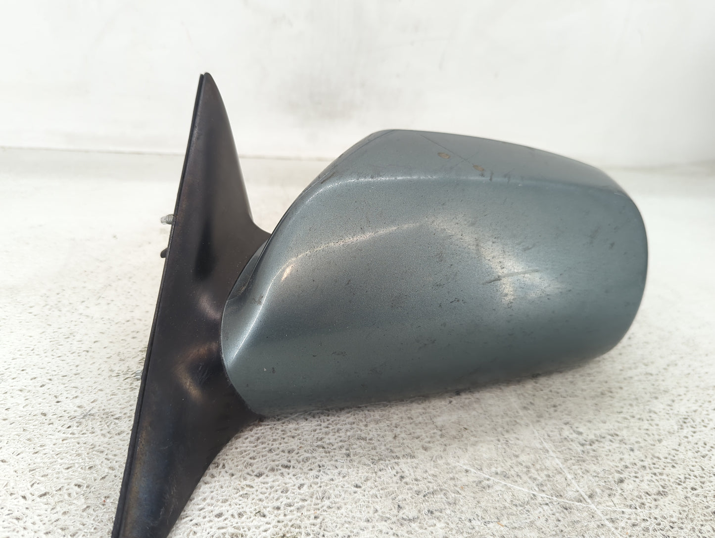 2007-2011 Toyota Camry Driver Side View Mirror - Left Door Mirror OEM Used - Oemusedautoparts1.com