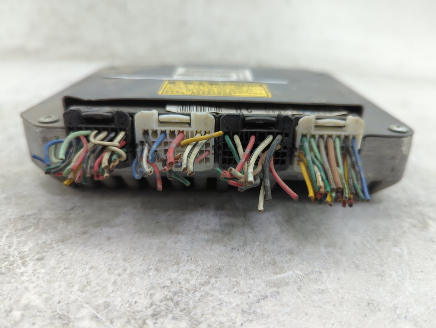 2010 Toyota Camry ABS Pump Control Module Replacement P/N:89540-33400 Fits OEM Used Auto Parts - Oemusedautoparts1.com