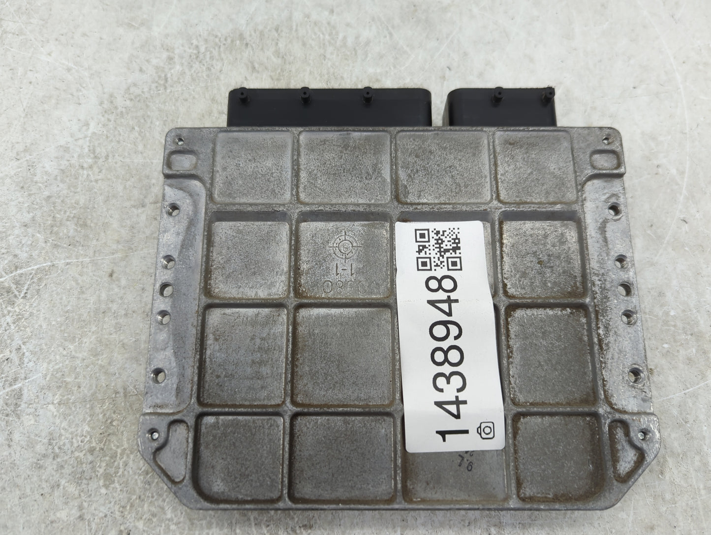 2010-2011 Toyota Camry PCM Engine Control Computer ECU ECM PCU OEM P/N:89661-06J10 TN275300-6422 Fits Fits 2010 2011 OEM Use