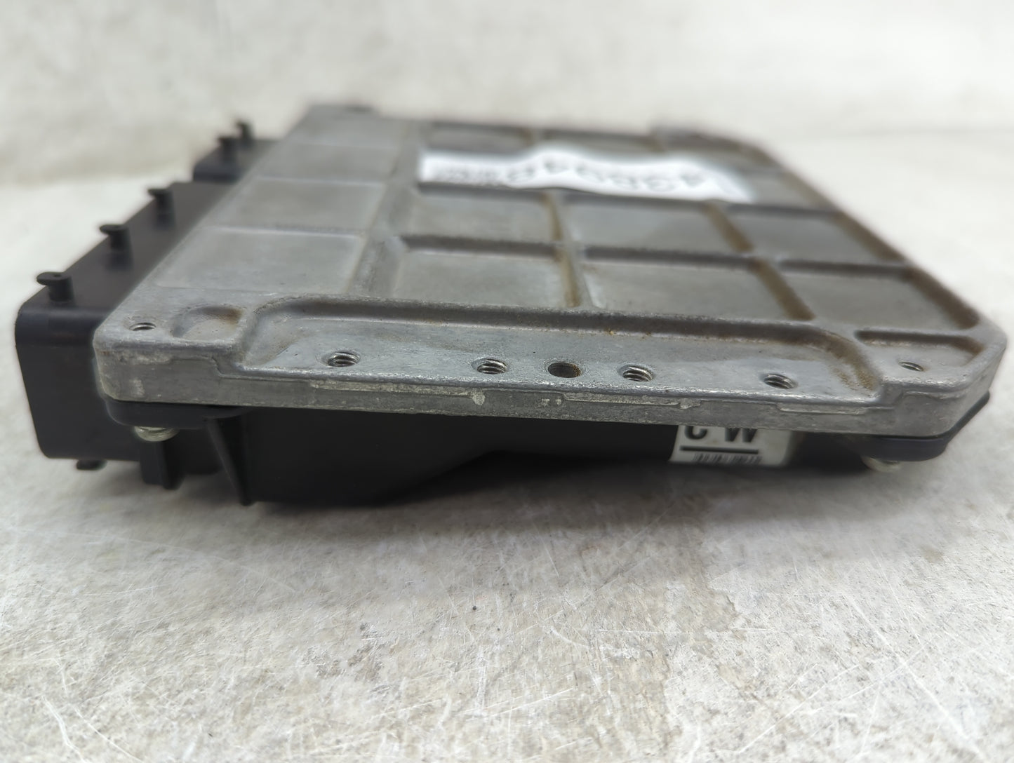 2010-2011 Toyota Camry PCM Engine Control Computer ECU ECM PCU OEM P/N:89661-06J10 TN275300-6422 Fits Fits 2010 2011 OEM Use