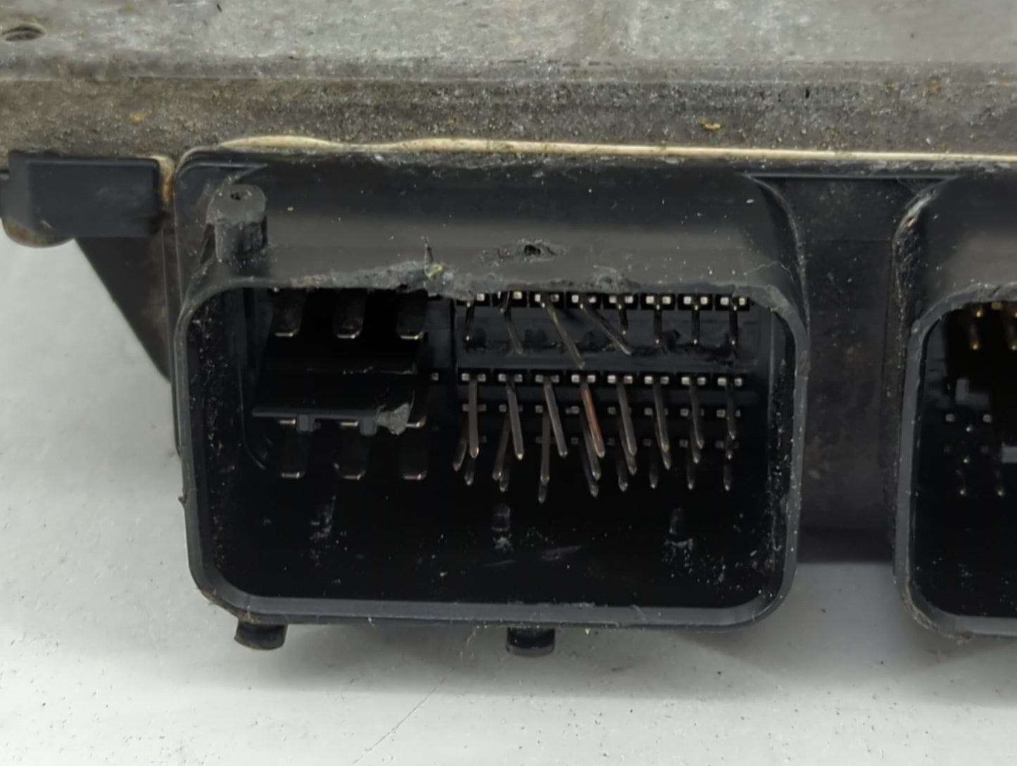 2010-2011 Toyota Camry PCM Engine Control Computer ECU ECM PCU OEM P/N:89661-06J10 TN275300-6422 Fits Fits 2010 2011 OEM Use
