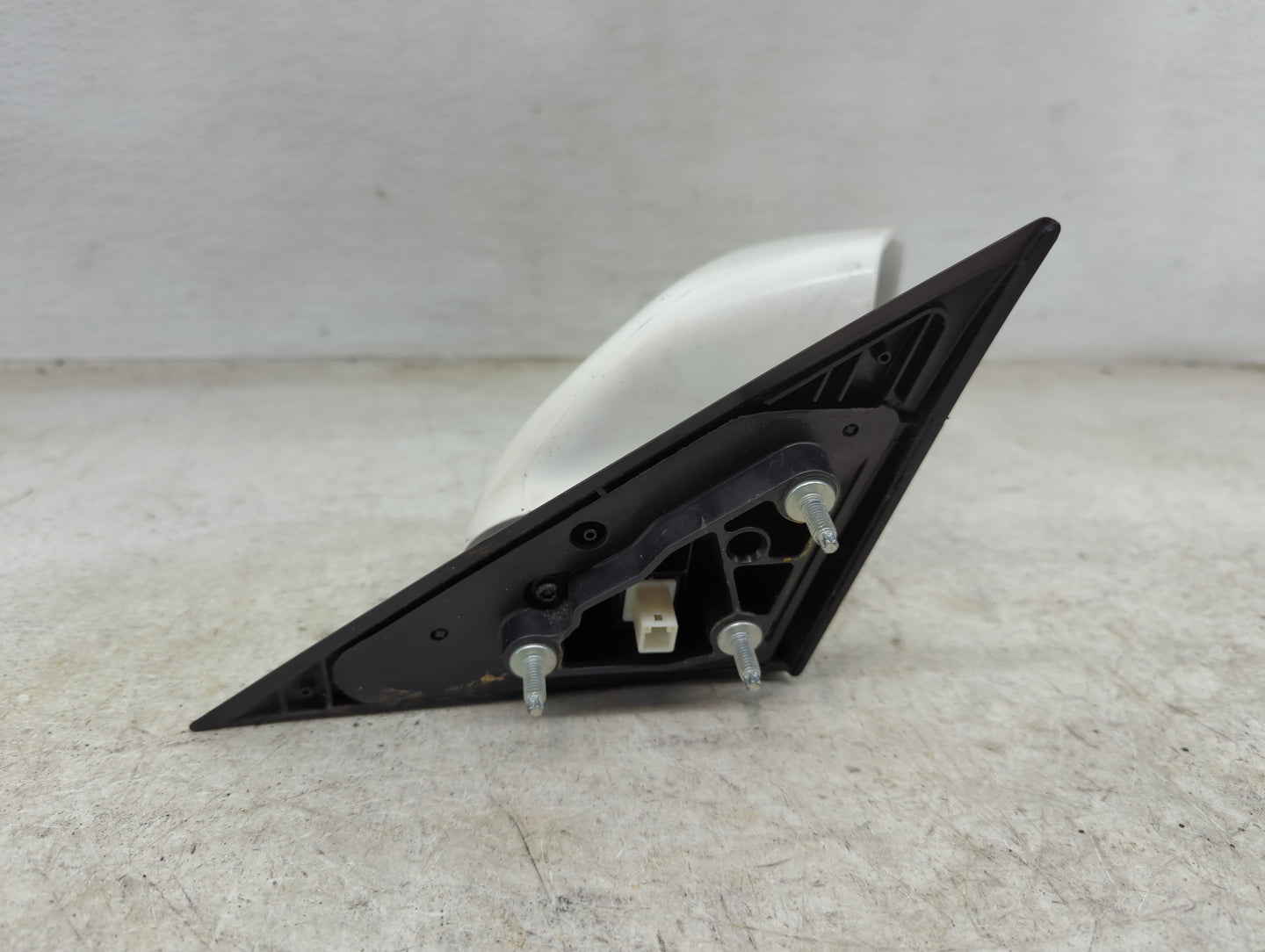 2007-2011 Toyota Camry Passenger Side View Mirror - Right Door Mirror OEM Used - Oemusedautoparts1.com
