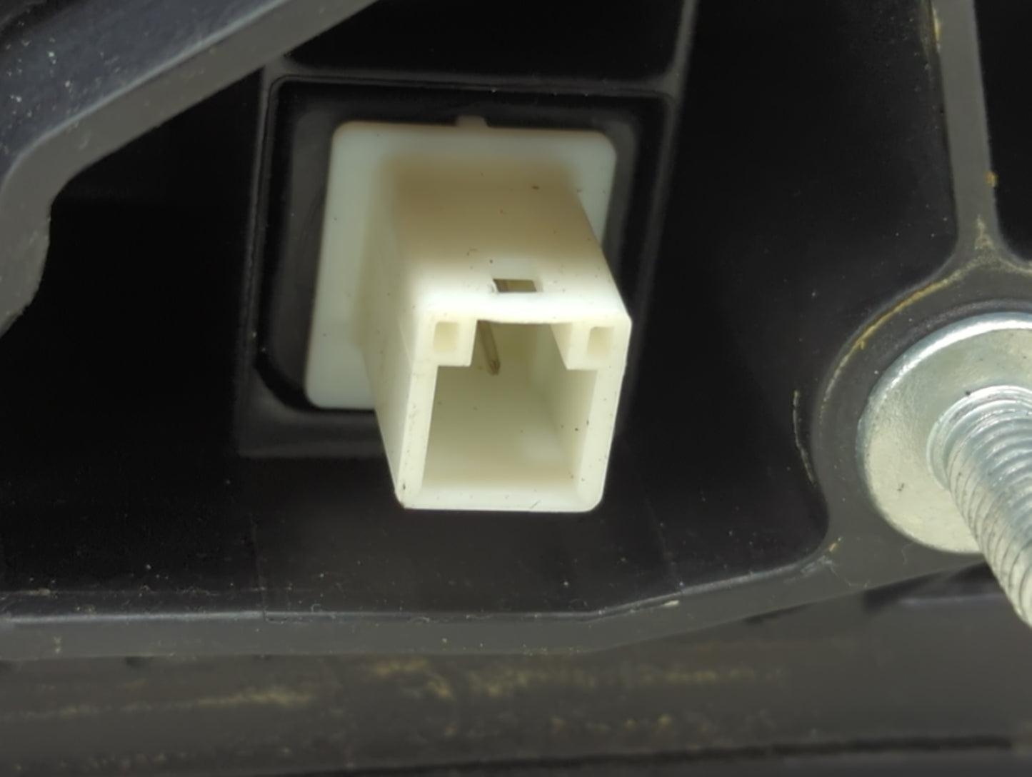 2007-2011 Toyota Camry Passenger Side View Mirror - Right Door Mirror OEM Used - Oemusedautoparts1.com