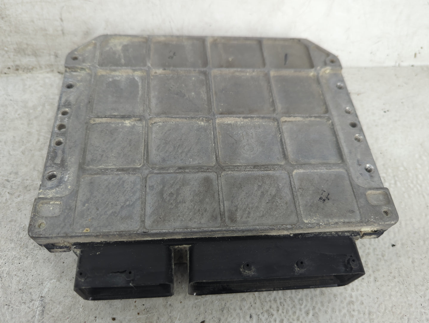 2010-2011 Toyota Camry PCM Engine Control Computer ECU ECM PCU OEM P/N:89661-06J10 TN275300-6422 Fits Fits 2010 2011 OEM Use