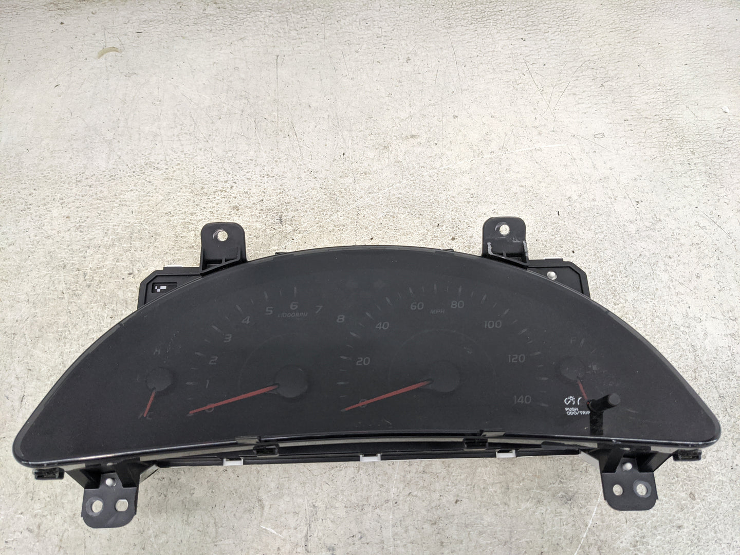 2010-2011 Toyota Camry Instrument Cluster Speedometer Gauges P/N:83800-06V10-00 TN257450-3433 Miles:100K Fits Fits 2010 2011