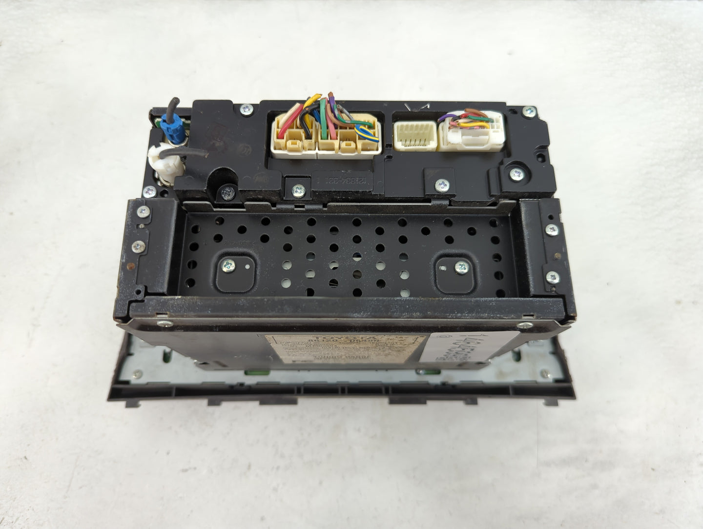 2010-2011 Toyota Camry Radio AM FM Cd Player Receiver Replacement P/N:86120-06480 123000-18000101 Fits Fits 2010 2011 OEM Us