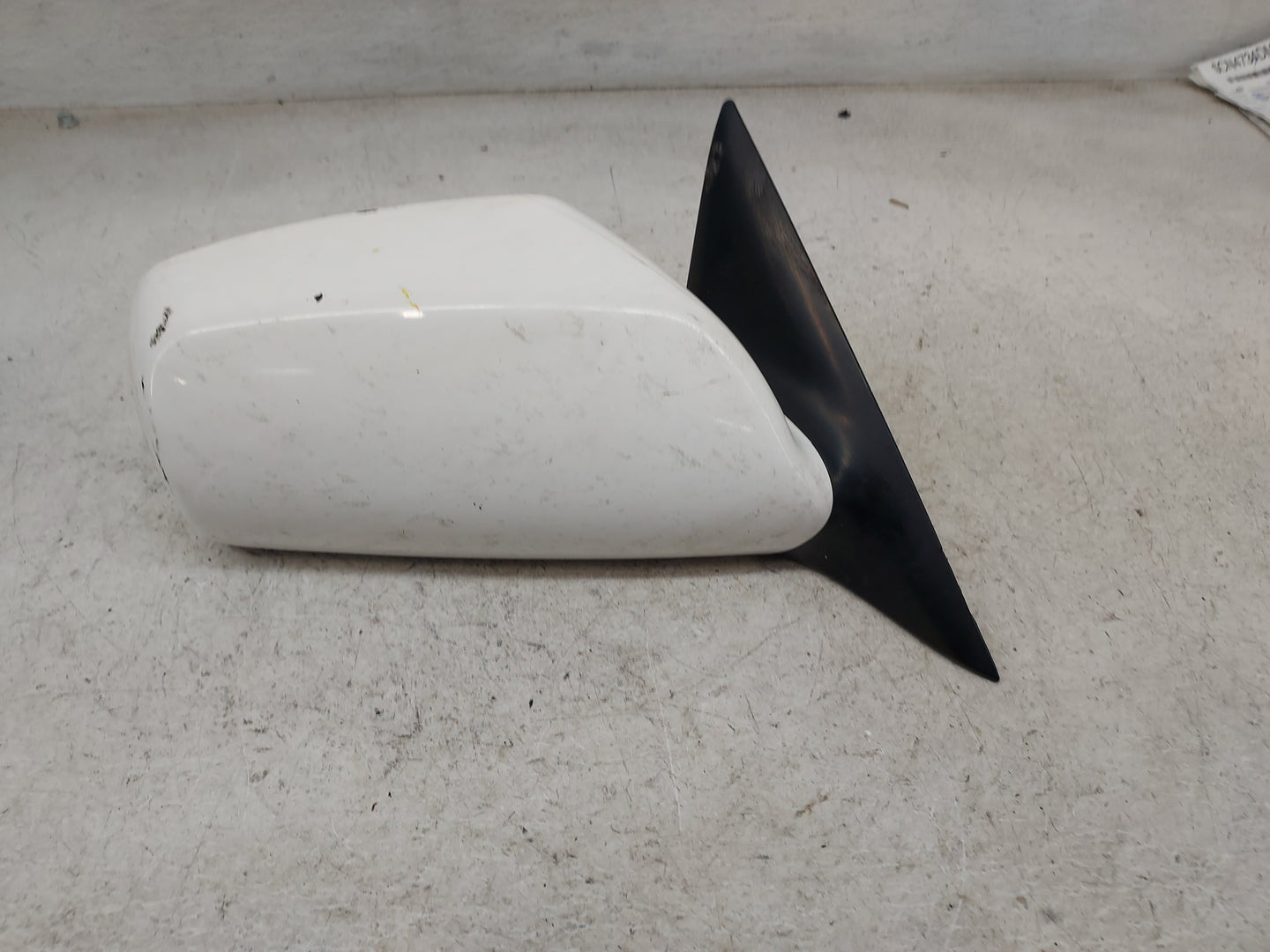 2010 Toyota Camry Passenger Side View Mirror - Right Door Mirror OEM Used - Oemusedautoparts1.com