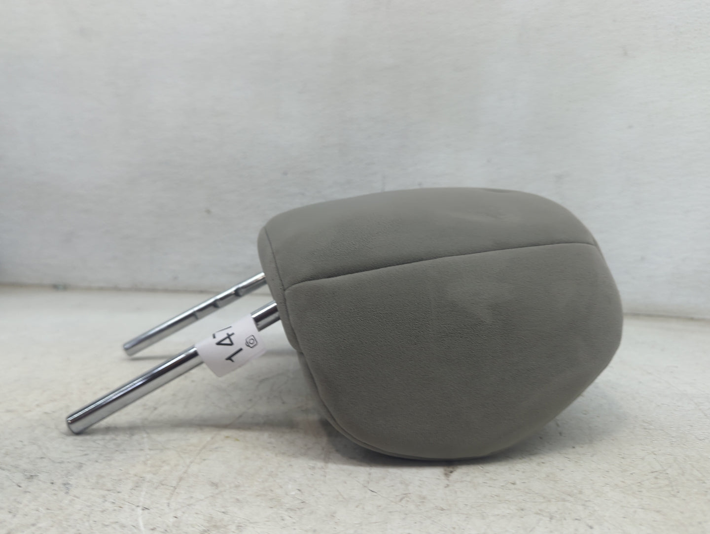 2010 Toyota Camry Headrest Head Rest Rear Seat Fits OEM Used Auto Parts - Oemusedautoparts1.com