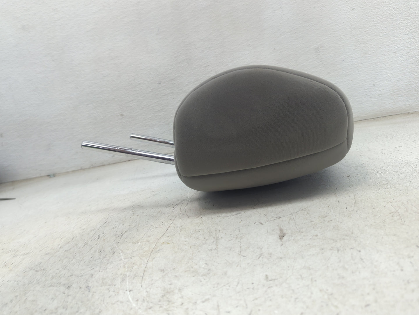 2010 Toyota Camry Headrest Head Rest Rear Seat Fits OEM Used Auto Parts - Oemusedautoparts1.com