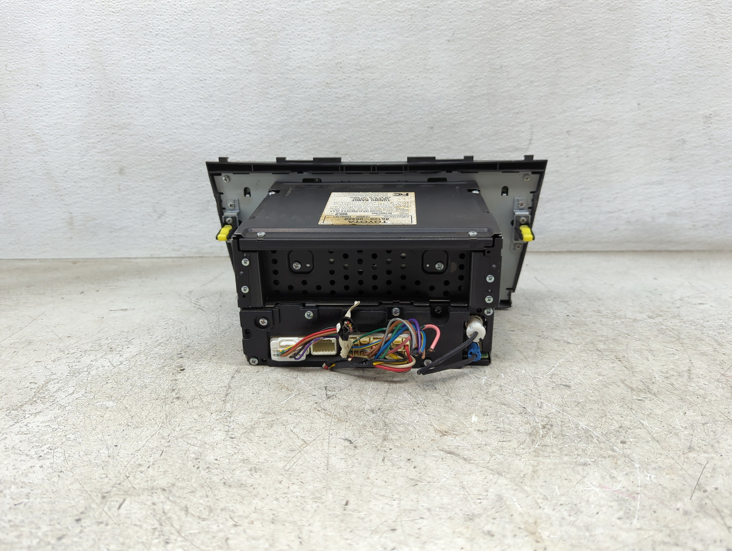 2010-2011 Toyota Camry Radio AM FM Cd Player Receiver Replacement P/N:86120-06480 123000-18000101, M1802305 Fits Fits 2010 2