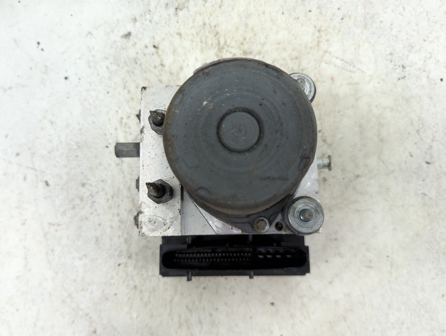 2010-2011 Toyota Camry ABS Pump Control Module Replacement P/N:0 265 951 98513 F1813 Fits Fits 2010 2011 OEM Used Auto Parts