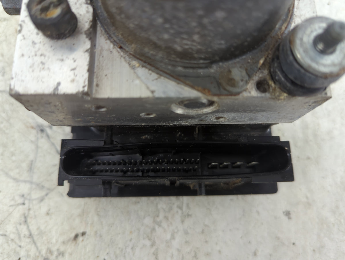 2010-2011 Toyota Camry ABS Pump Control Module Replacement P/N:0265951 96312, D0476, 44510101208 Fits Fits 2010 2011 OEM Use