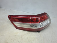 2010-2011 Toyota Camry Tail Light Assembly Driver Left OEM P/N:SAE AIP2 3 S 3 T 07 DOT NAL 06-144 Fits Fits 2010 2011 OEM Us