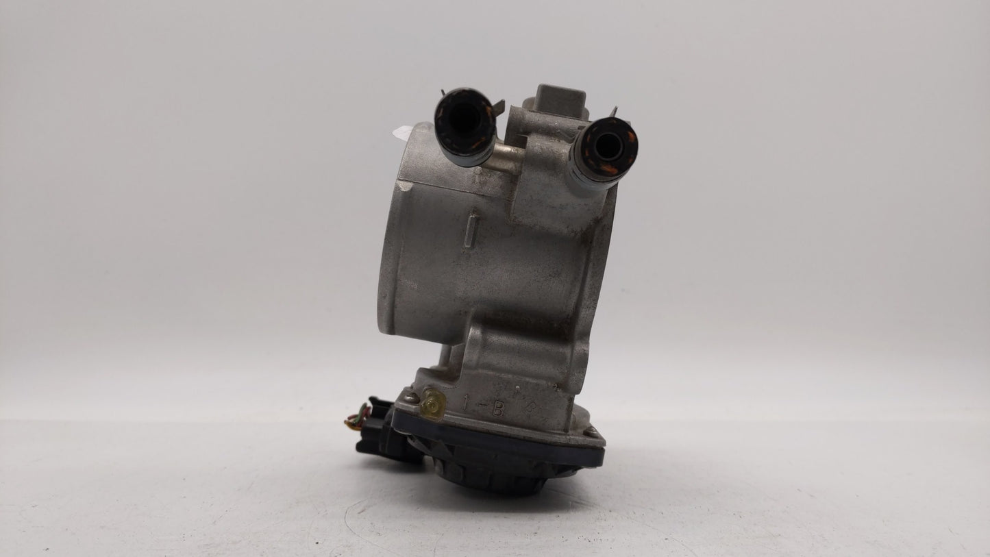 2010-2017 Toyota Camry Throttle Body P/N:22030-36010 22030-0V010 Fits Fits 2009 2010 2011 2012 2013 2014 2015 2016 2017 2018