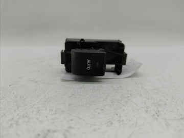 2010-2011 Toyota Camry Passeneger Right Power Window Switch - Oemusedautoparts1.com