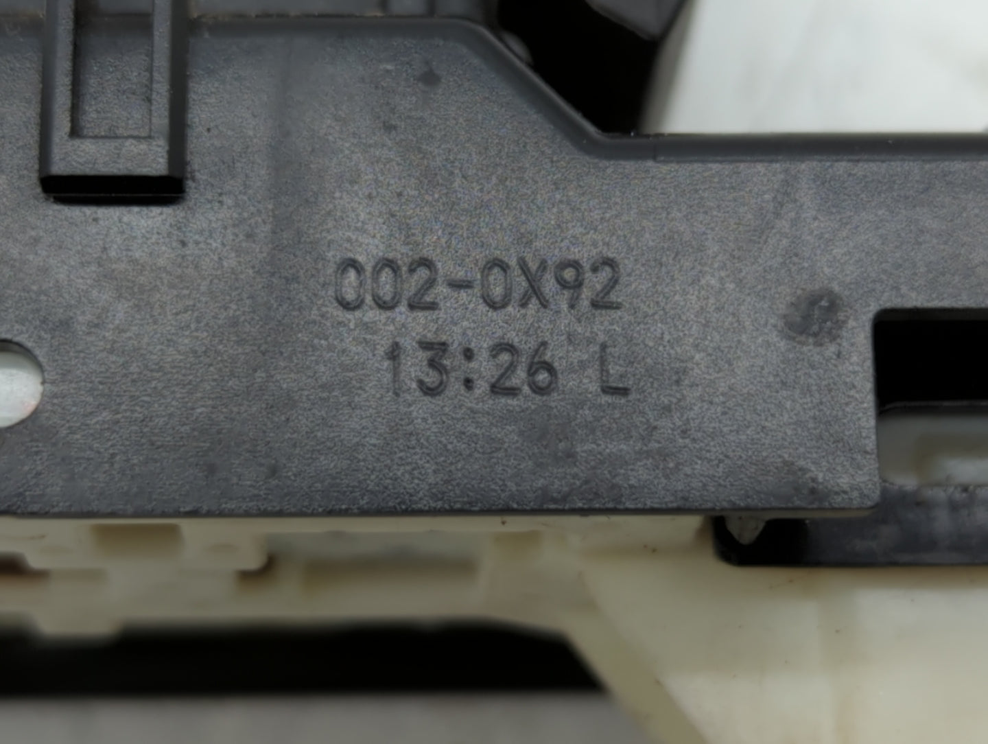 2010-2011 Toyota Camry Passeneger Right Power Window Switch - Oemusedautoparts1.com
