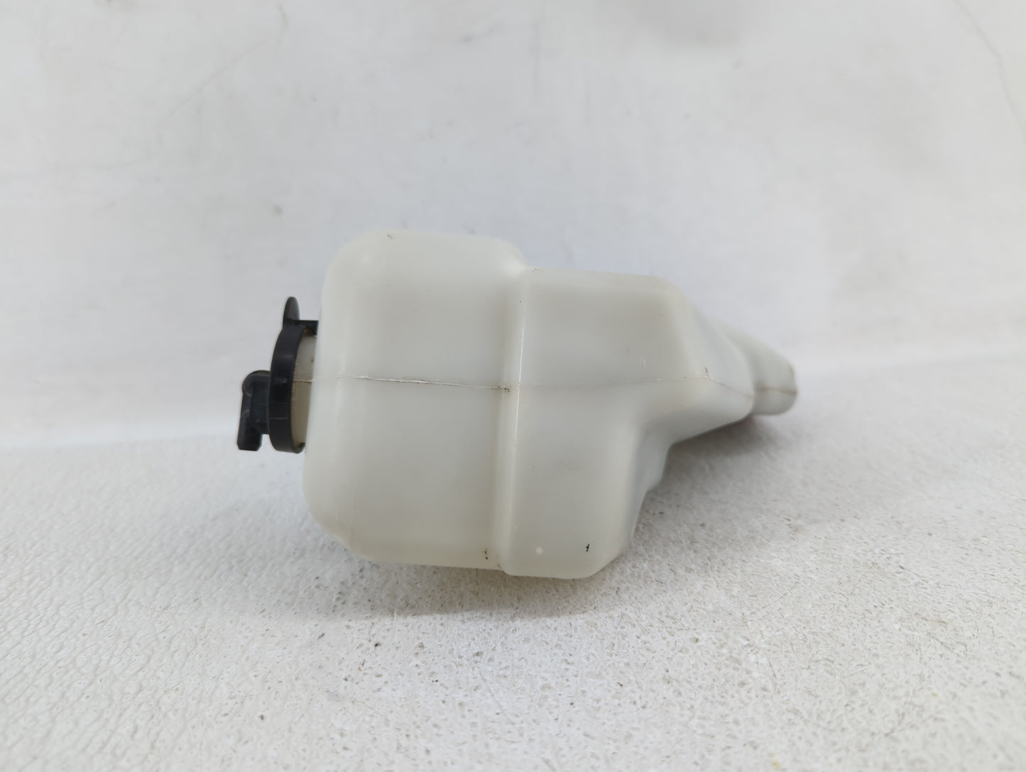 2007-2011 Toyota Camry Radiator Coolant Overflow Expansion Tank Bottle - Oemusedautoparts1.com