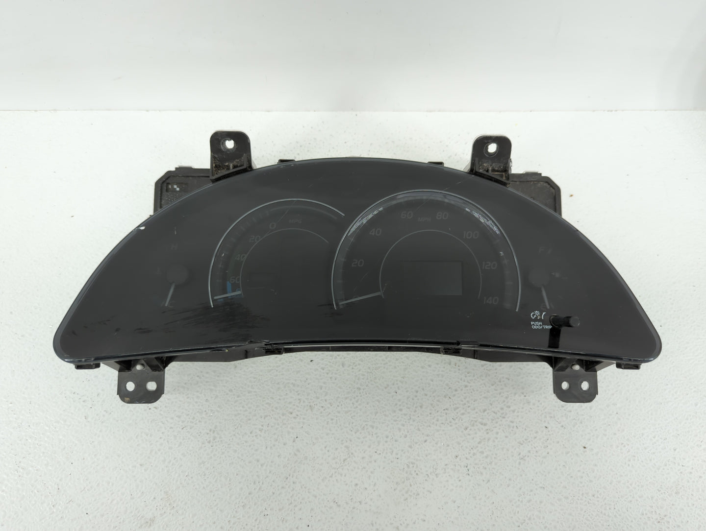 2010-2011 Toyota Camry Instrument Cluster Speedometer Gauges P/N:83800-06J50-00 Fits Fits 2010 2011 OEM Used Auto Parts - Oe